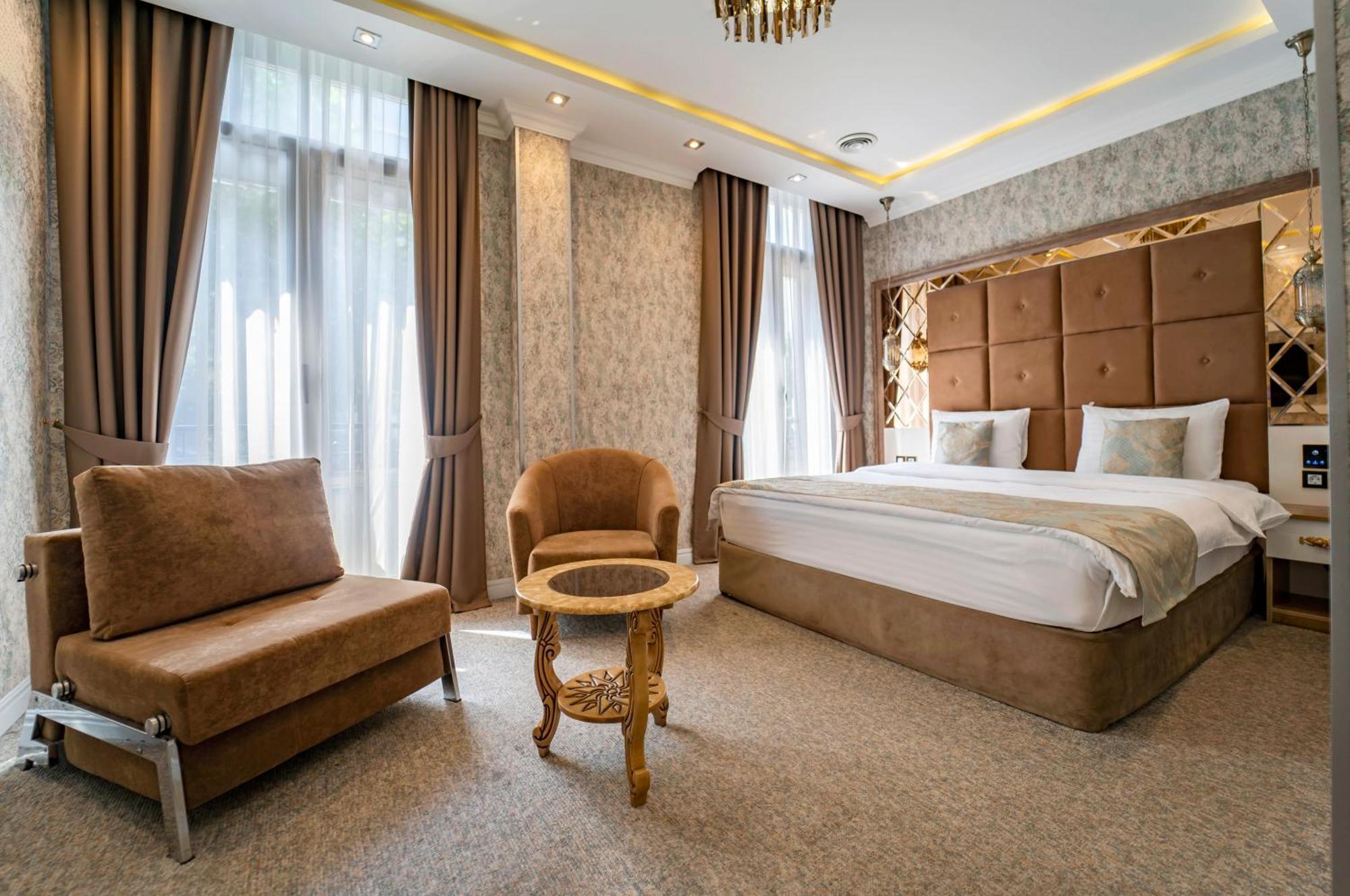 Hotel Aqua Freedom 第比利斯 外观 照片