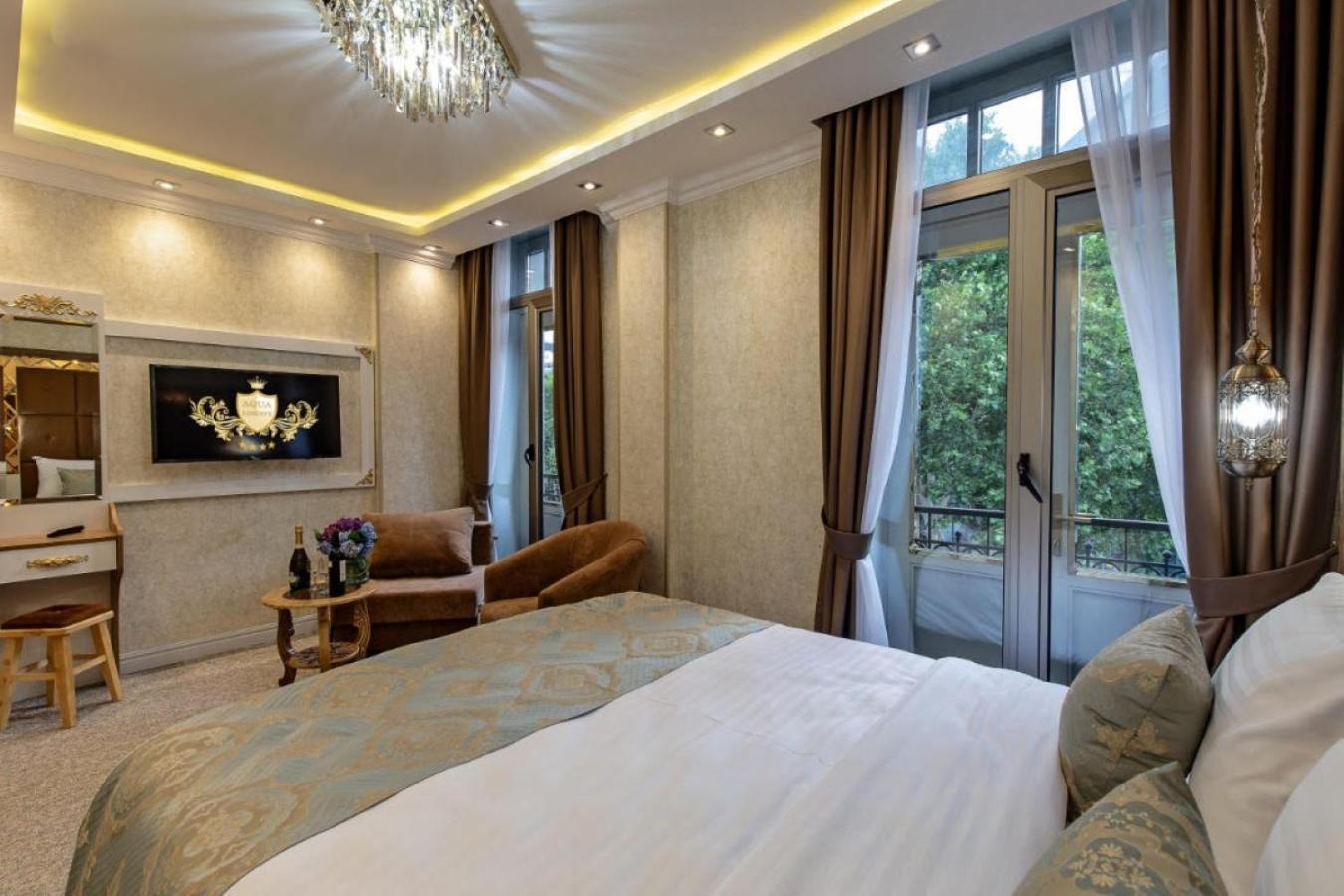 Hotel Aqua Freedom 第比利斯 外观 照片